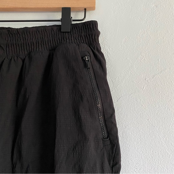 Athleta Trekkie Straight Crop Pants - Picture 4 of 11